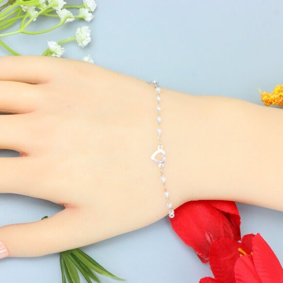 "Elegant & Trendy Bracelet, A Perfect Gift for Women, Thoughtful, EVCH1719 - Picture 1 of 10
